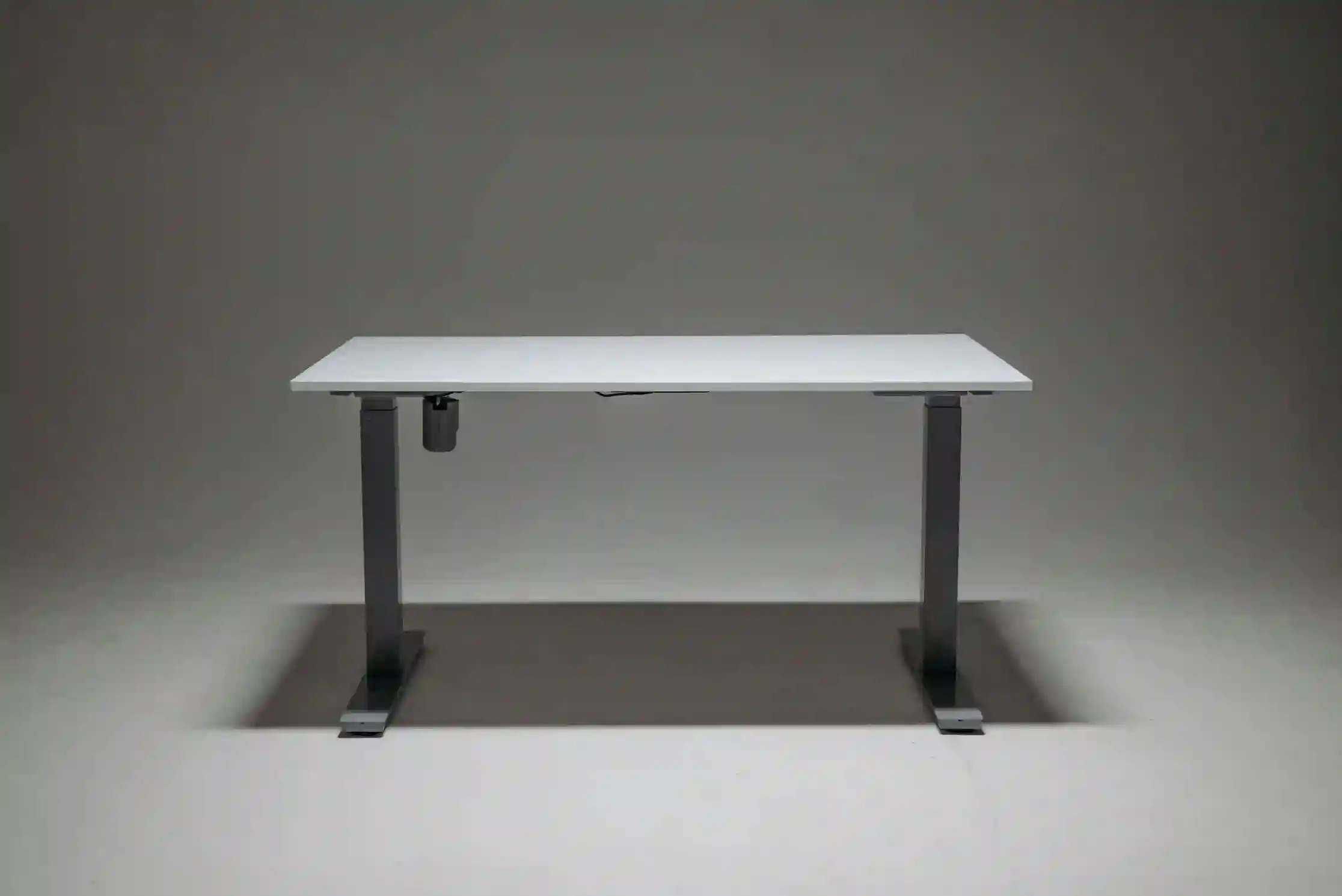 Minimal Work Desk White